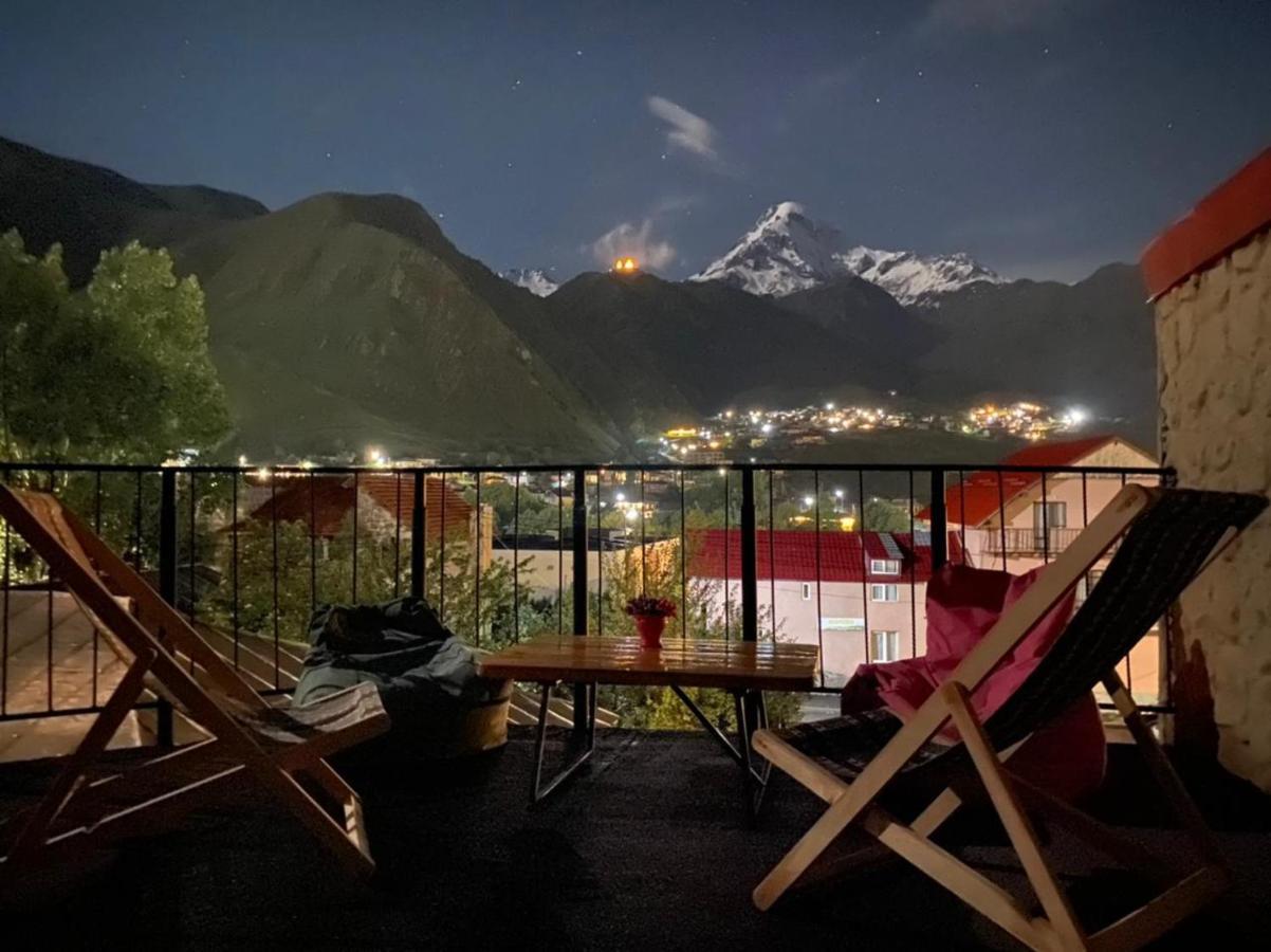 Hotel Four Season In Kazbegi Habitación foto