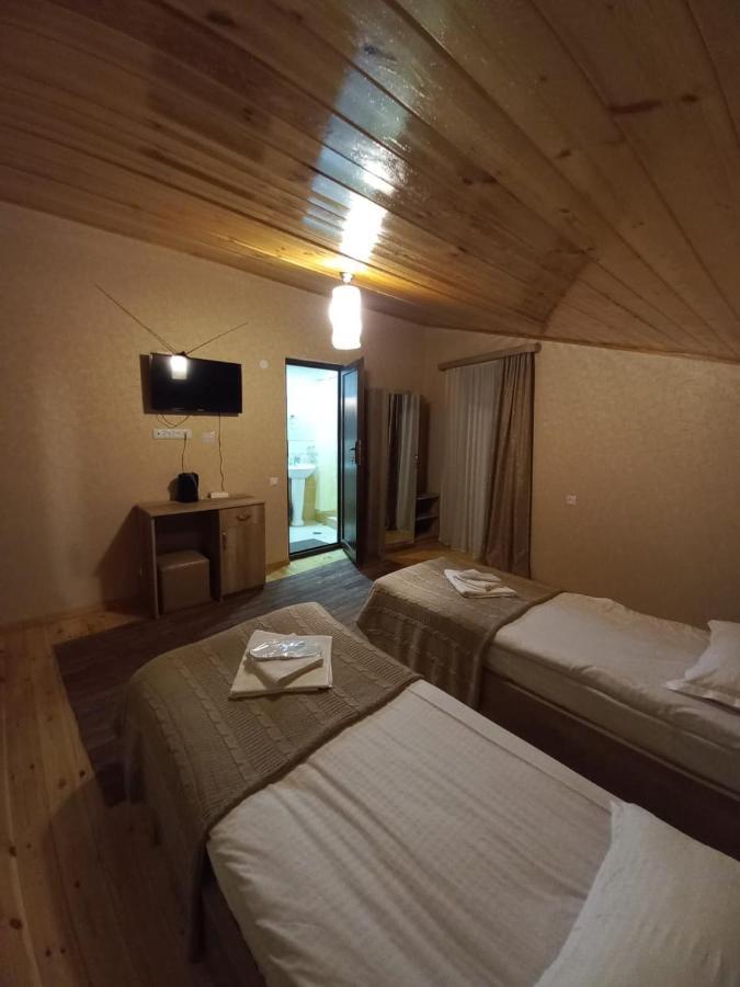 Hotel Four Season In Kazbegi Exterior foto