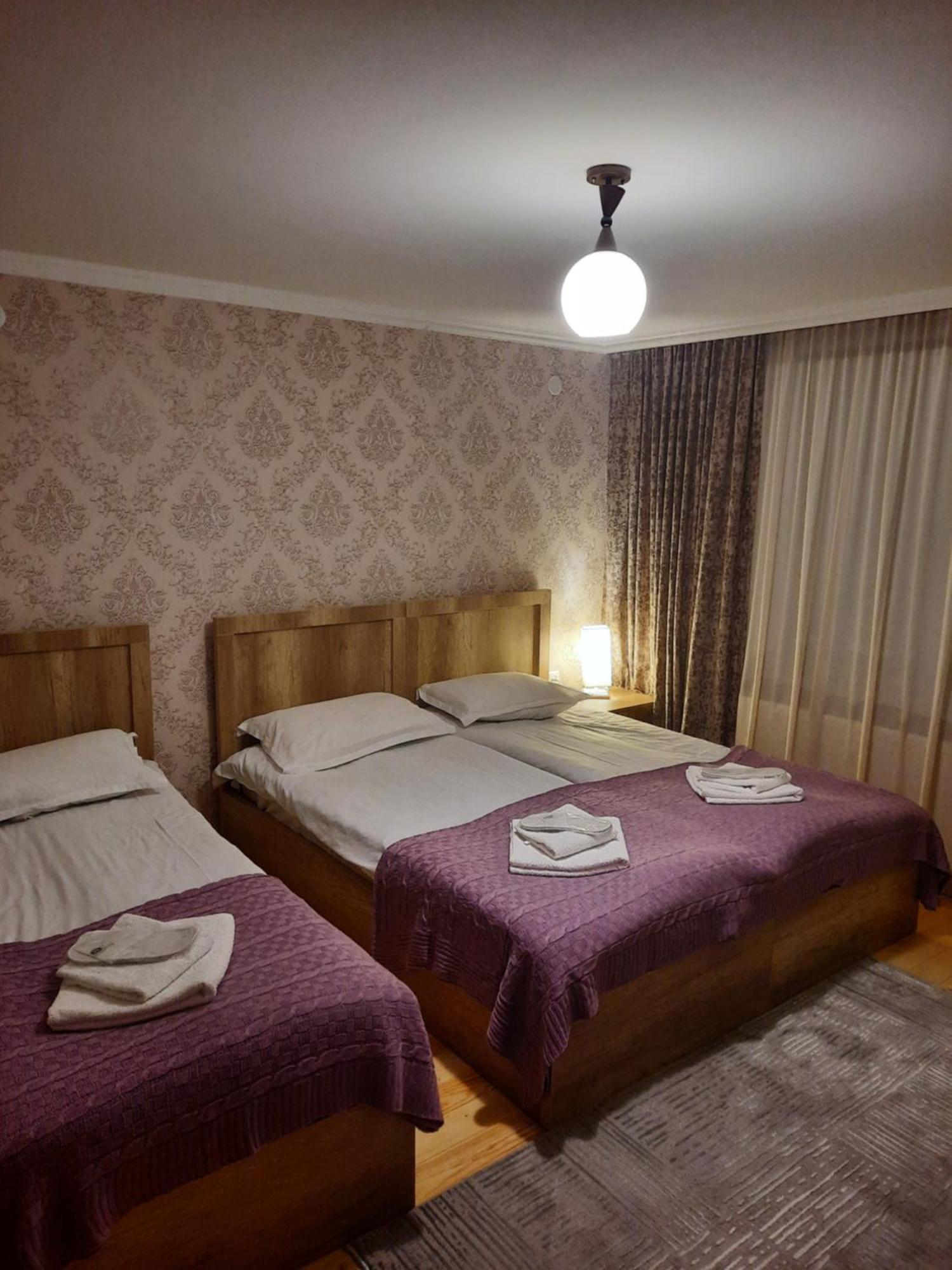 Hotel Four Season In Kazbegi Habitación foto